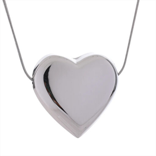 Heart Pendant Necklace Silver