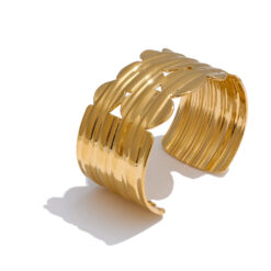 Wide Bracelet Gold